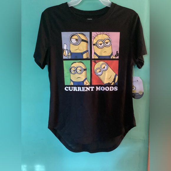 Illumination Presents Minions Tops - NWT Juniors Current Moods Minion T Shirt Size Medium